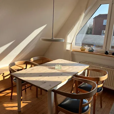 Haus Knutt Auf - Obergeschosswohnung Appartement